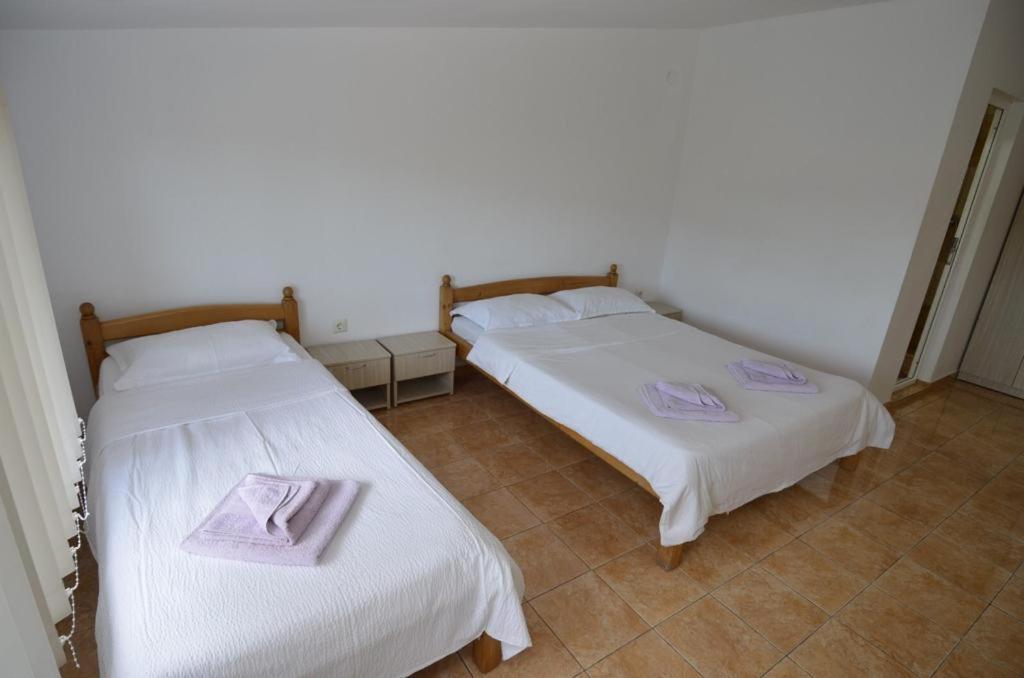 Hotel Vila Rara à Costinesti Extérieur photo